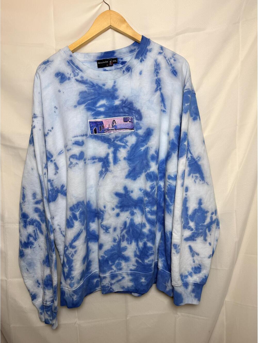 Rare Derschutze “The Laundromat” Blue & White Tie Dye Crewneck Sweatshirt XXL